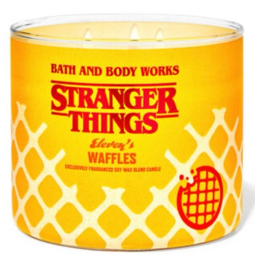 STRANGER THINGS Eleven’s Waffles Large Candle